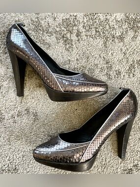 Proenza Schouler Metallic Gunmetal Snake-Print Platform Pumps Size 39
